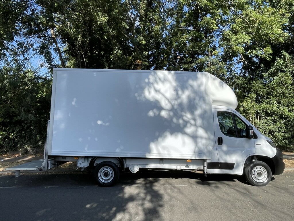 Fiat Ducato 2.2 New Ducato Luton Van 35 Lh1 140Hp Mjet Iii My2 White #6
