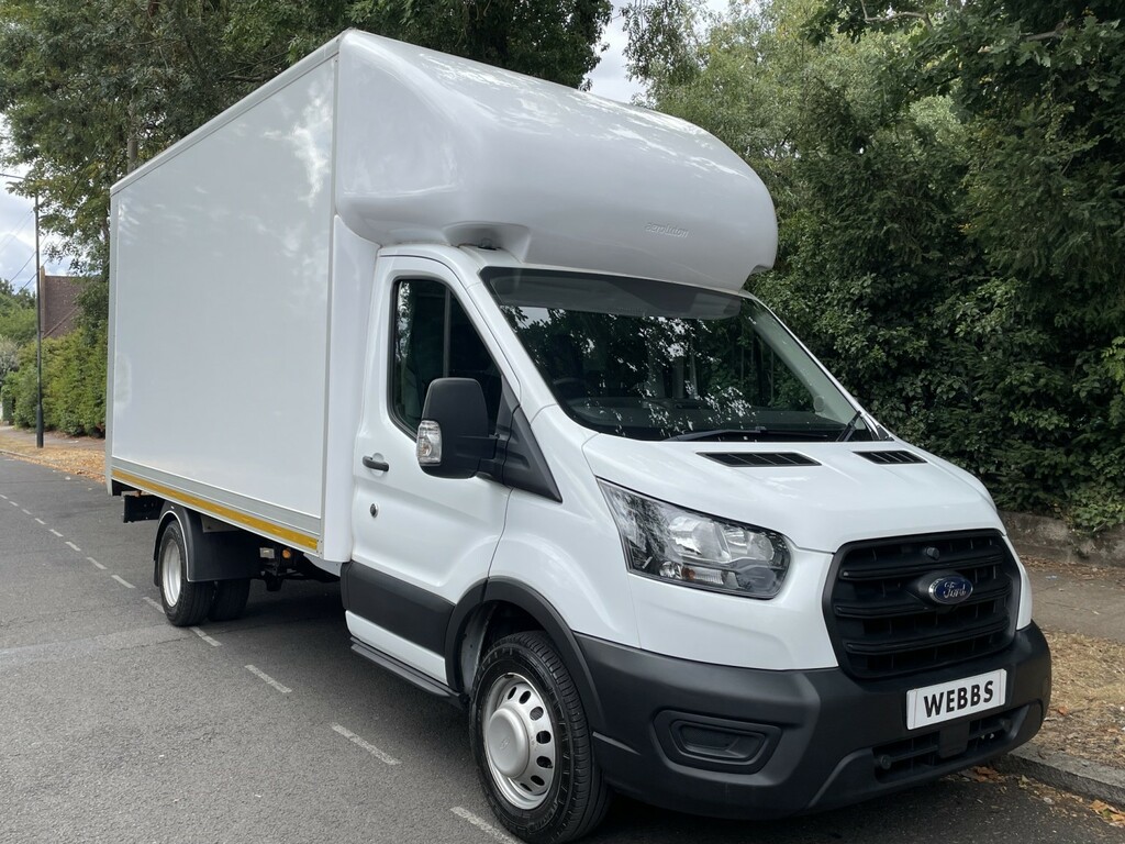 Ford Transit Custom Luton 2.0 Transit Leader 350 L4 2.0L Ecoblue 130Ps SA72TYZ White #4