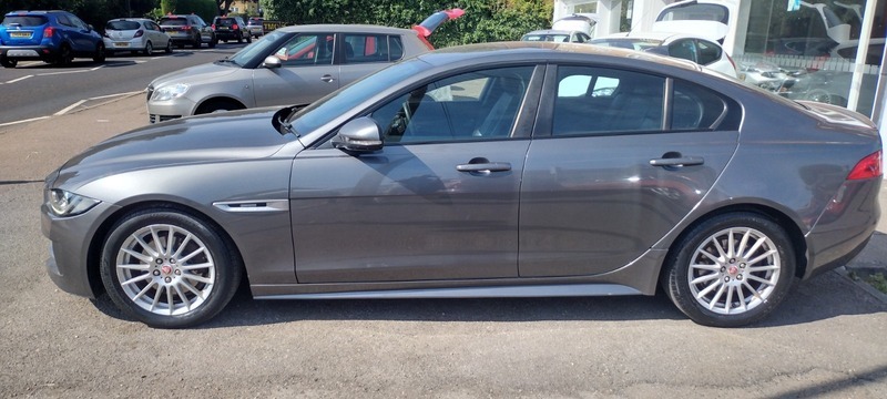 Jaguar XE 2.0 Gtdi Prestige Euro 6 Ss Grey #7