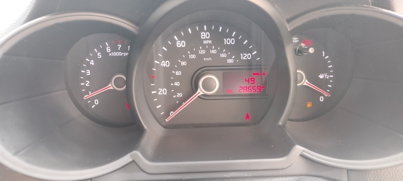 Kia Picanto 1.0 Ecodynamics 2 Hatchback Euro Red #32