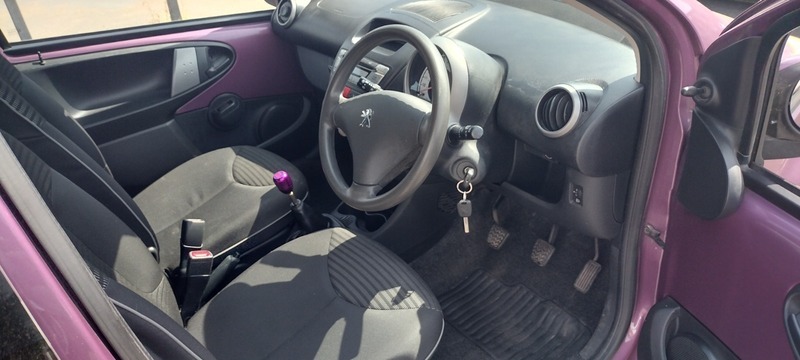 Peugeot 107  Red #10