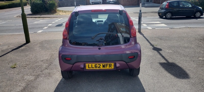 Peugeot 107  Red #9