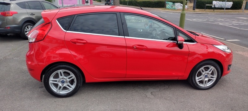 Ford Fiesta Fiesta Zetec White #4