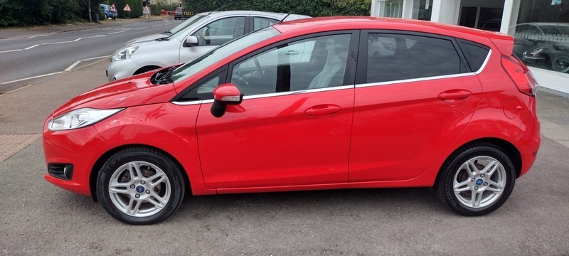 Ford Fiesta Fiesta Zetec White #7