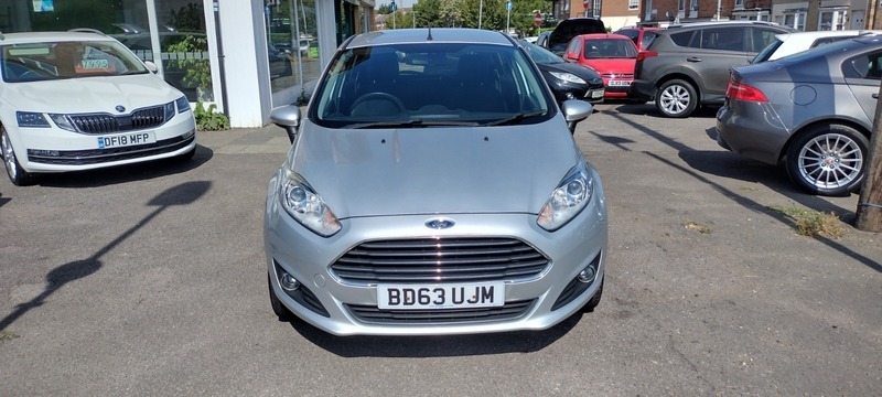 Ford Fiesta Zetec Silver #3