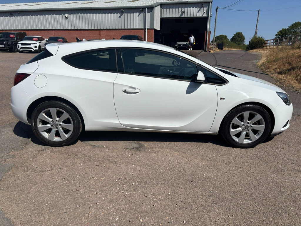 Vauxhall Astra GTC 1.4T Sport Euro 5 Ss  #2