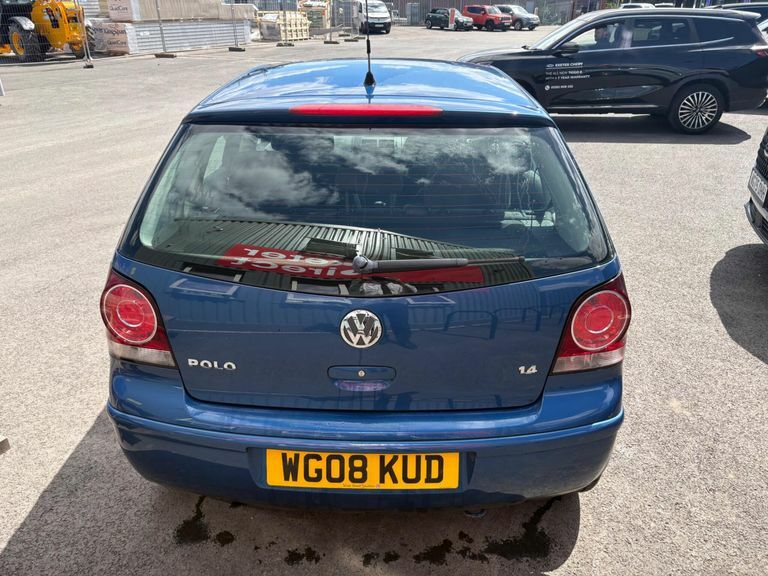 Volkswagen Polo 1.4 Match #4