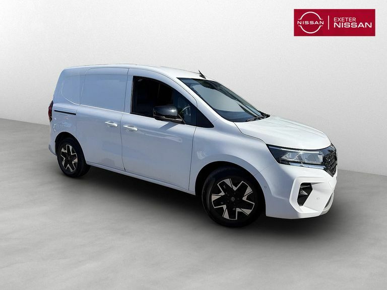 Nissan TOWNSTAR 90Kw Tekna Van 45Kwh White