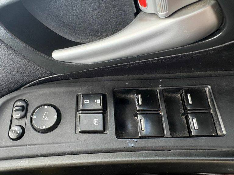 Honda Civic 1.8 I-vtec Se Plus 5-Door Red #19