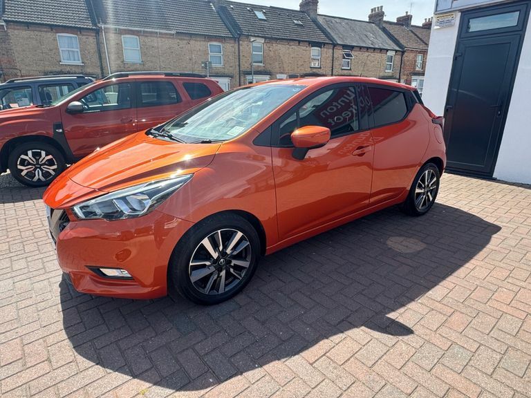 Nissan Micra 1.5 Dci N-connecta Orange #3