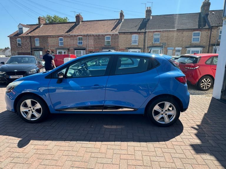 Renault Clio 1.2 16V Dynamique Medianav Blue #3