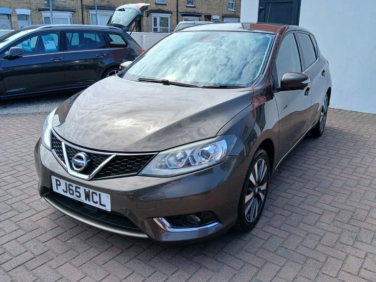Nissan Pulsar 1.2 Dig-t Tekna Beige #4