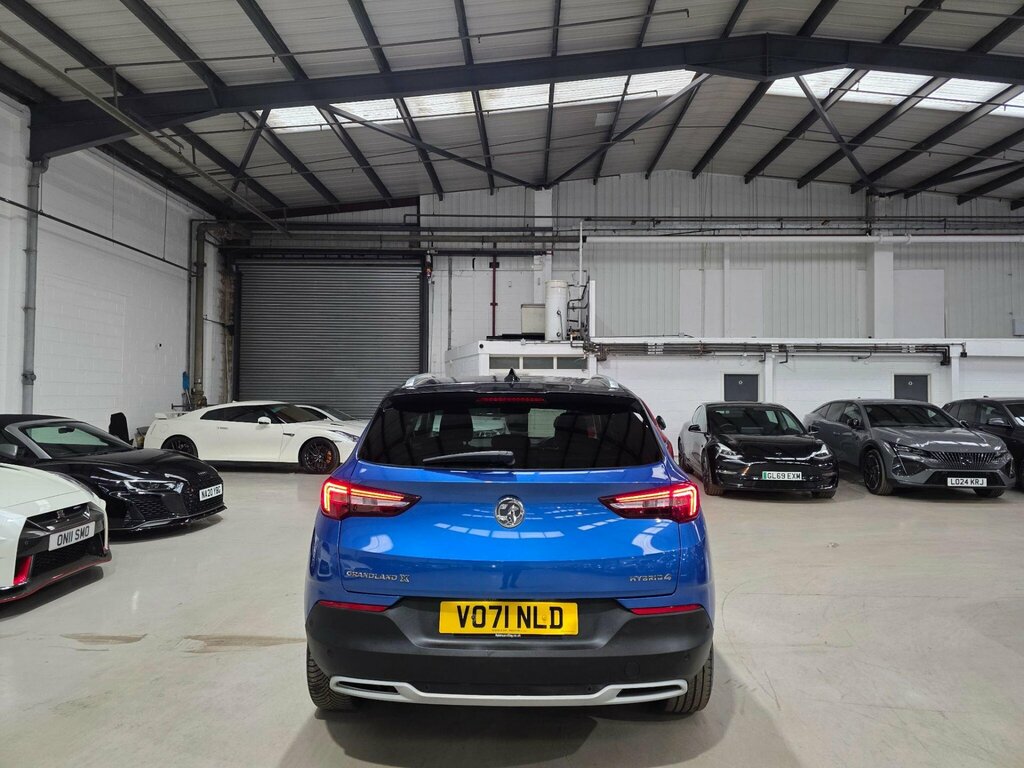 Vauxhall Grandland X 1.6 13.2Kwh Business Edition Nav Premium 4Wd Blue #3