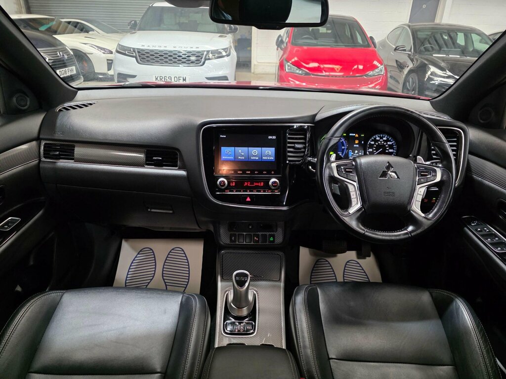 Mitsubishi Outlander 2.4H Twinmotor 13.8Kwh Dynamic Safety Cvt 4Wd Euro WJ70AVN Red #4