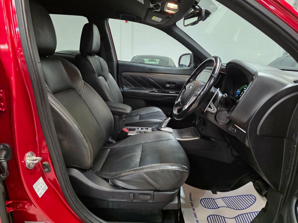 Mitsubishi Outlander 2.4H Twinmotor 13.8Kwh 4H Cvt 4Wd Euro 6 Ss WP69BHE Red #5