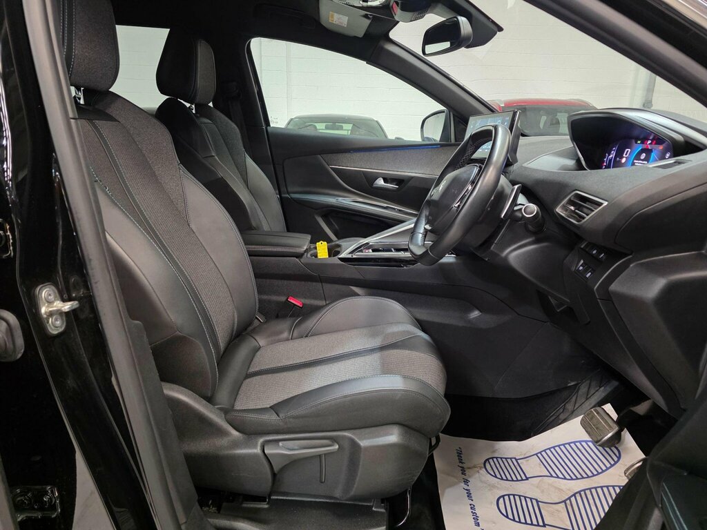 Peugeot 5008 1.2 Puretech Allure Premium Eat Euro 6 Ss BT23EEO Black #5