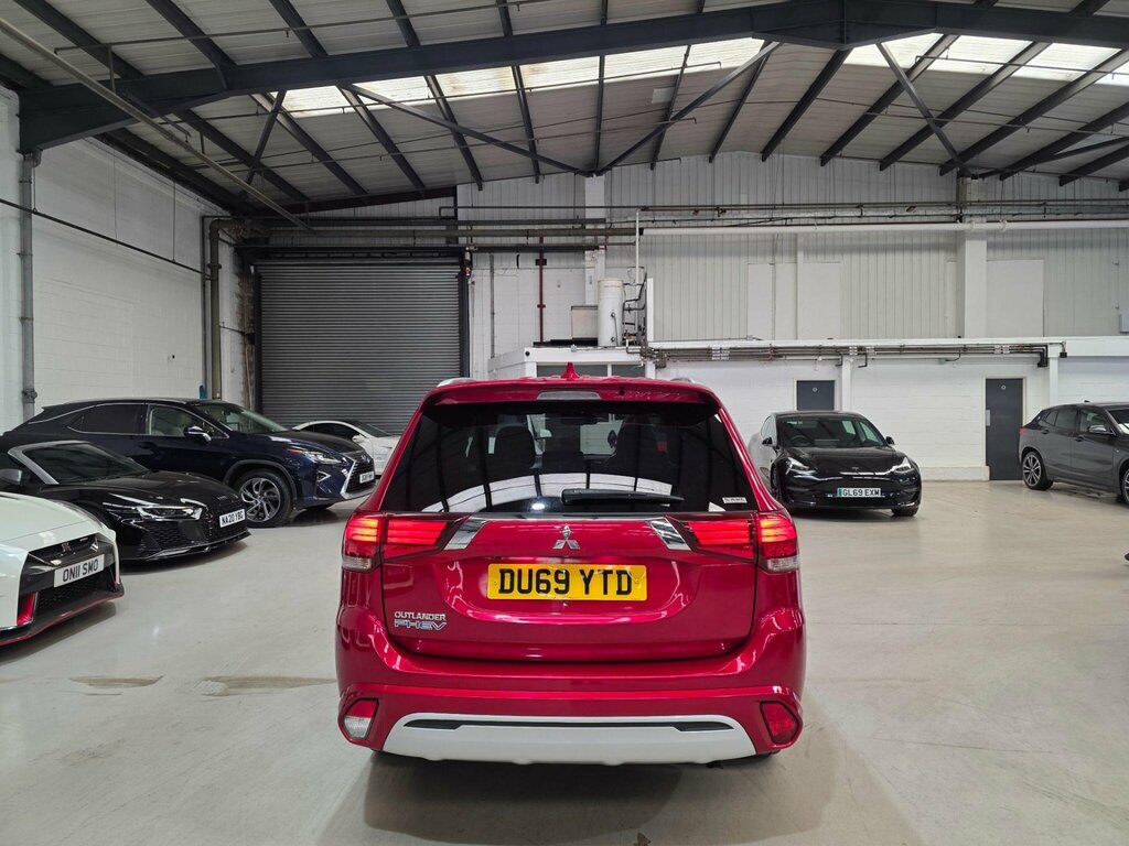 Mitsubishi Outlander 2.4H Twinmotor 13.8Kwh Dynamic Cvt 4Wd Euro 6 Ss DU69YTD Red #3