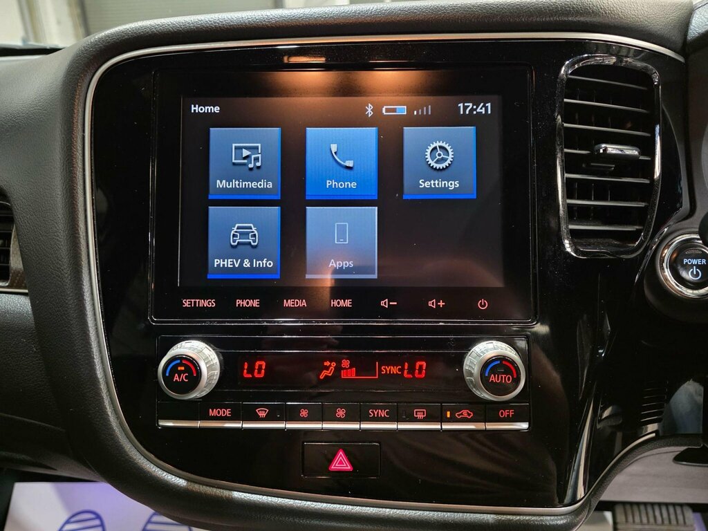 Mitsubishi Outlander 2.4H Twinmotor 13.8Kwh Dynamic Cvt 4Wd Euro 6 Ss DU69YTD Red #6