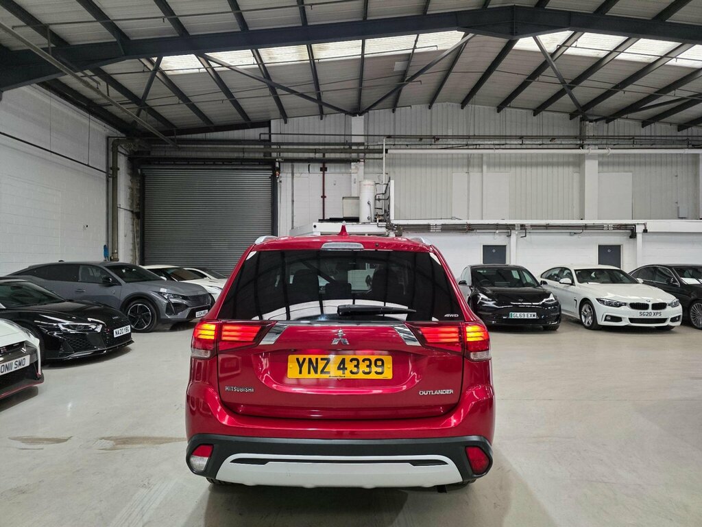 Mitsubishi Outlander 2.0 Mivec Juro Cvt 4Wd Euro 6 Ss YNZ4339 Red #3