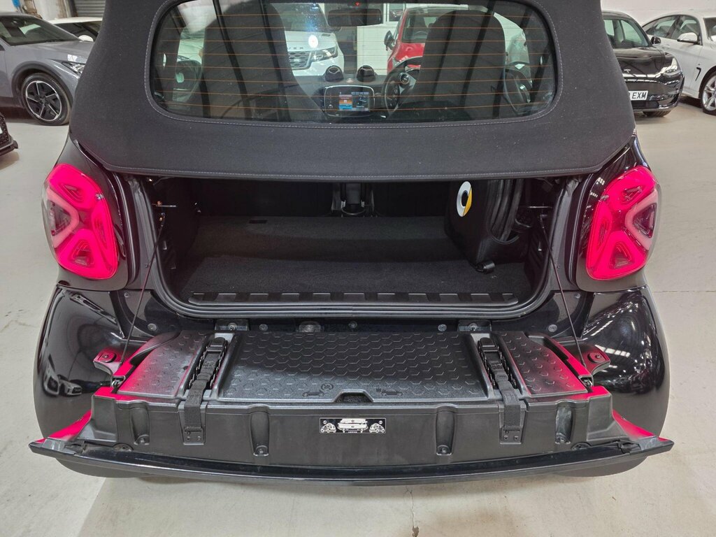 Smart Fortwo Cabrio 60Kw Eq Pulse Premium 17Kwh 22Kwch Black #25