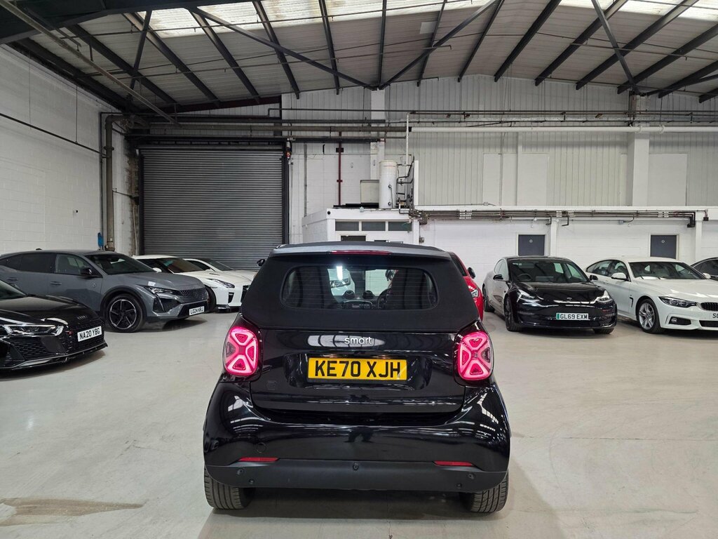 Smart Fortwo Cabrio 17.6Kwh Prime Exclusive Cabriolet 22Kw C Black #2