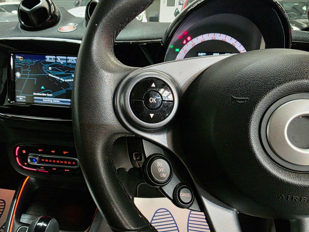 Smart Fortwo Cabrio 60Kw Eq Pulse Premium 17Kwh 22Kwch Black #17