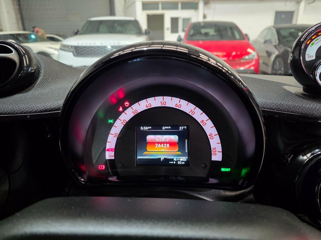 Smart Fortwo Cabrio 60Kw Eq Pulse Premium 17Kwh 22Kwch Black #9