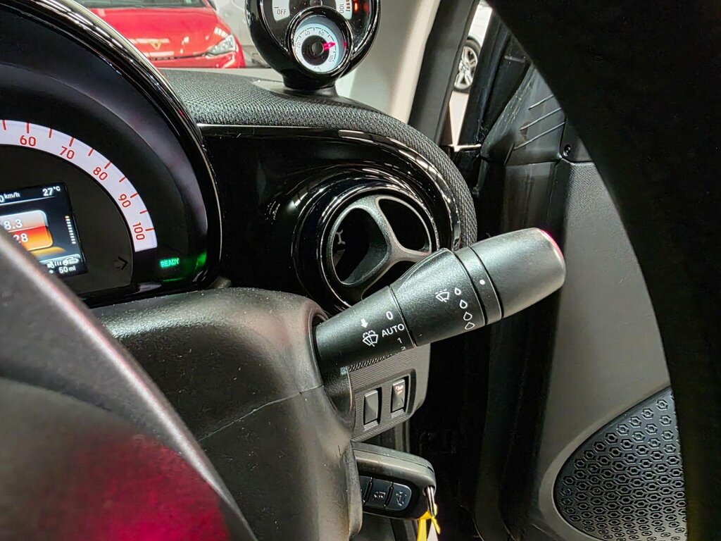 Smart Fortwo Cabrio 60Kw Eq Pulse Premium 17Kwh 22Kwch Black #18