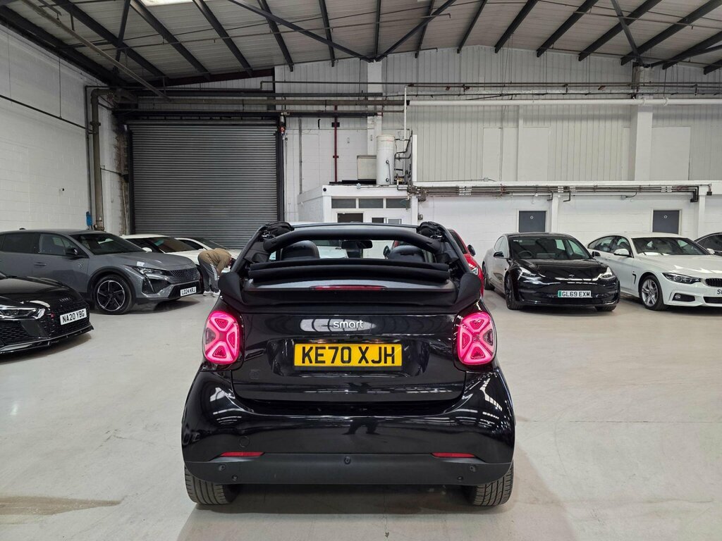 Smart Fortwo Cabrio 17.6Kwh Prime Exclusive Cabriolet 22Kw C Black #3