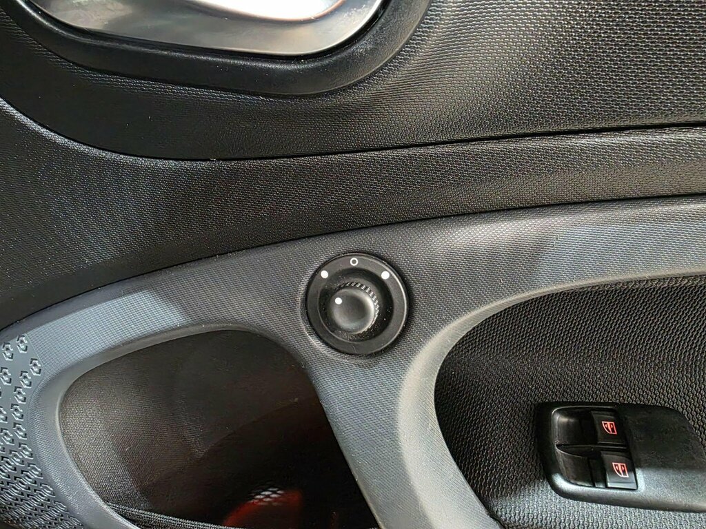 Smart Fortwo Cabrio 60Kw Eq Pulse Premium 17Kwh 22Kwch Black #11
