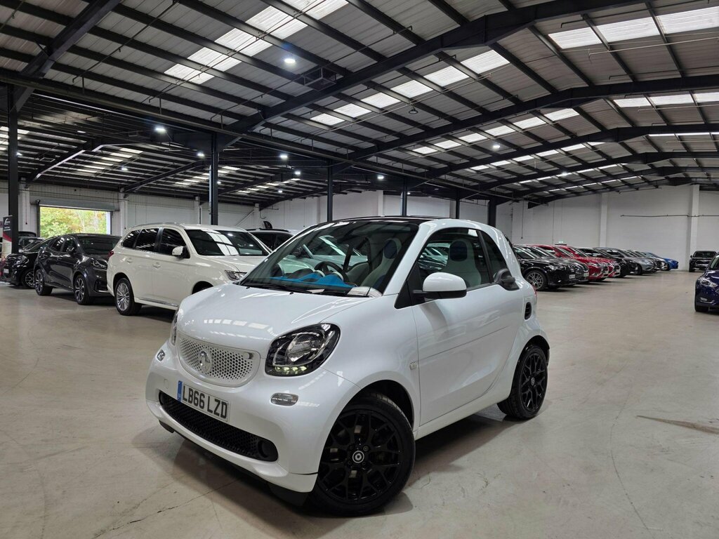 Smart Fortwo 0.9T Proxy Premium Twinamic Euro 6 Ss White