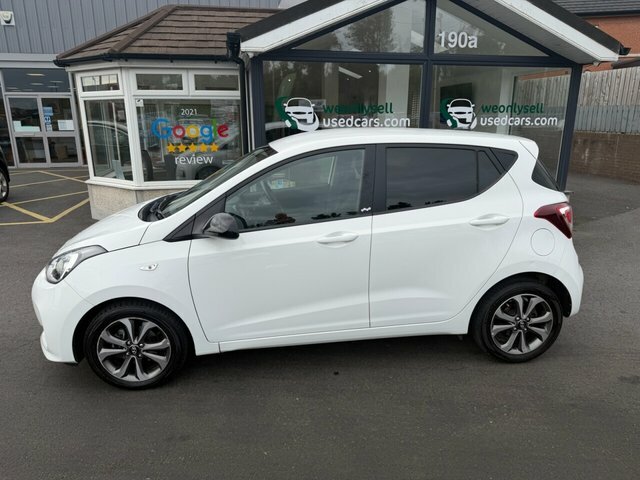 Hyundai I10 1.0 Play Hatchback Euro 6 67 Ps White #4