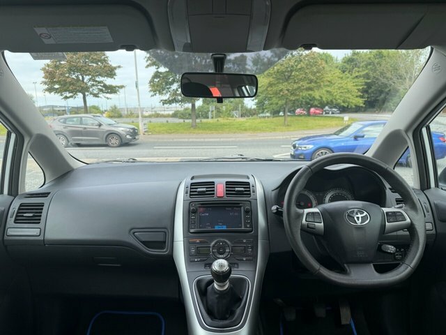 Toyota Auris 1.33 Dual Vvt-i Edition Euro 5 Ss Silver #10