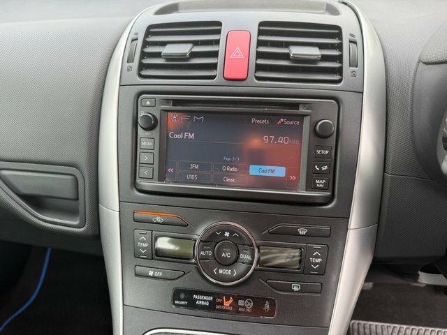 Toyota Auris 1.33 Dual Vvt-i Edition Euro 5 Ss Silver #12