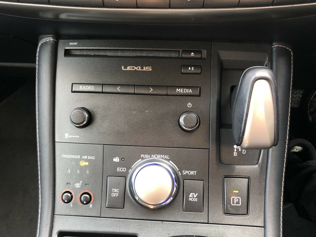 Lexus CT 200H 1.8 F-sport Cvt #8