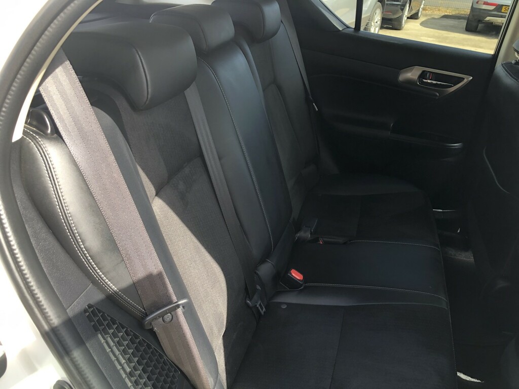 Lexus CT 200H 1.8 F-sport Cvt #19