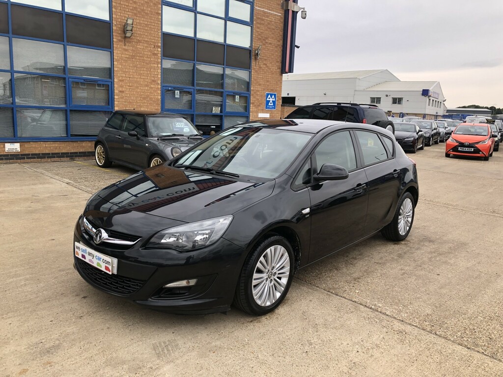 Vauxhall Astra 1.4 16V Energy Black #4