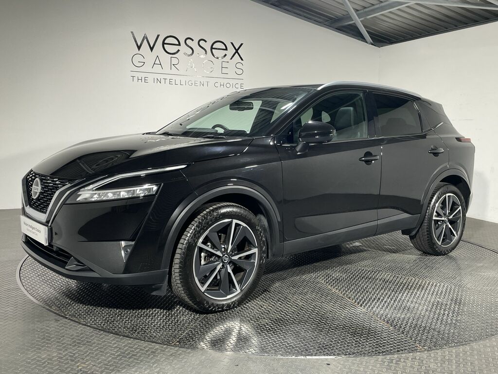 Nissan Qashqai 1.3 Dig-t Mh 158 Tekna Xtronic Black #4