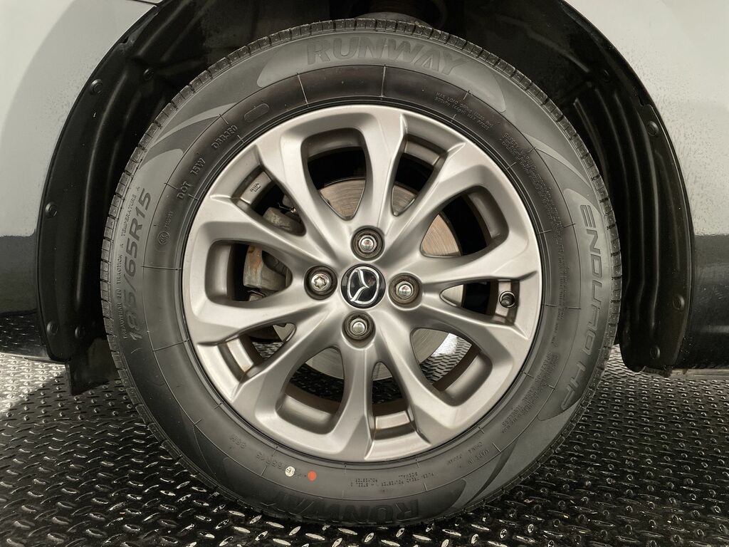 Mazda 2 1.5 Skyactiv G Se-l Nav Black #4