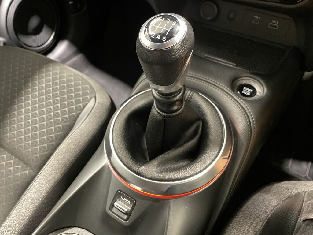 Nissan Juke 1.6 Hybrid N-connecta White #36