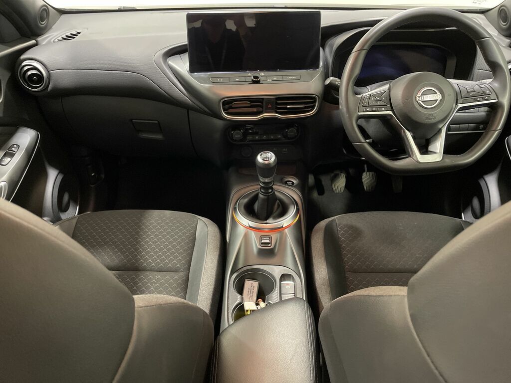 Nissan Juke 1.6 Hybrid N-connecta White #28