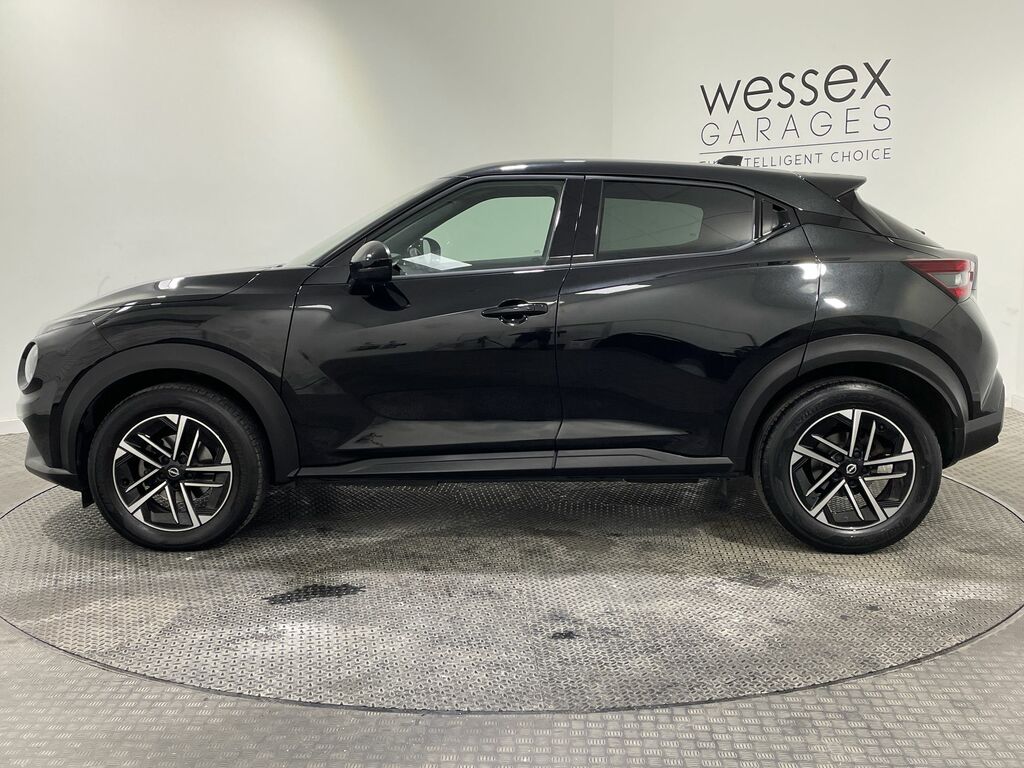 Nissan Juke 1.6 Hybrid N-connecta White #18