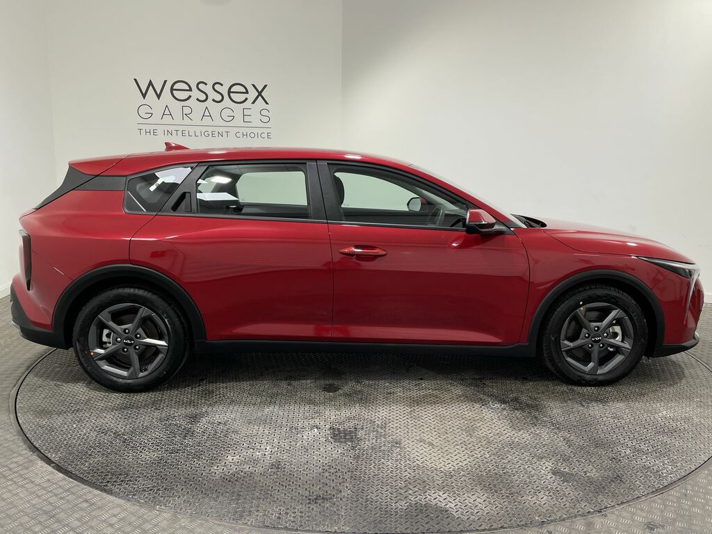 Kia K4 1.0T-gdi 115 48V Pure Red #6