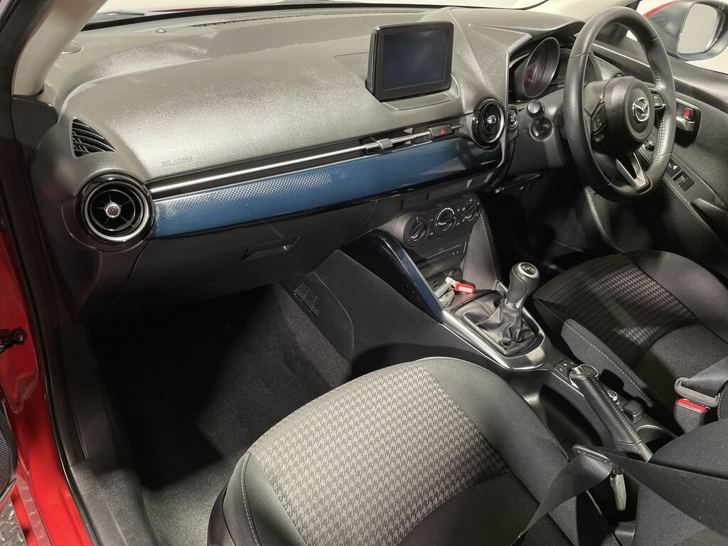 Mazda 2 1.5 Se-l Nav Red #3
