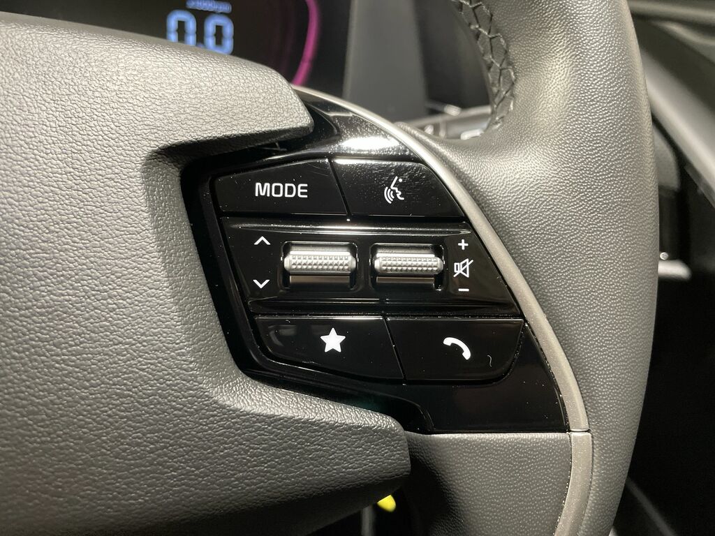 Kia Niro 1.6 Gdi Hybrid 4 Dctrear Camera - Heated Sea Red #43