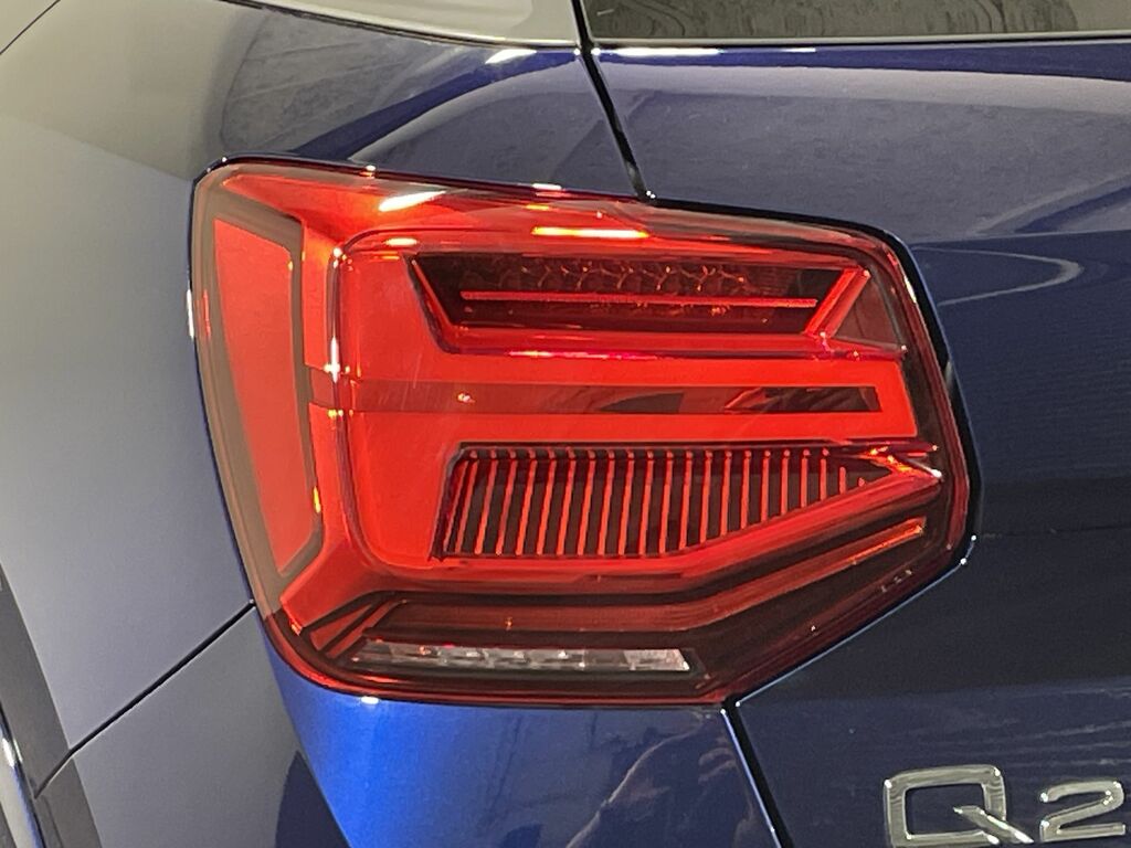 Audi Q2 Audi Q2 Sport 35 Tfsi 150 Ps S Tronic Grey #22