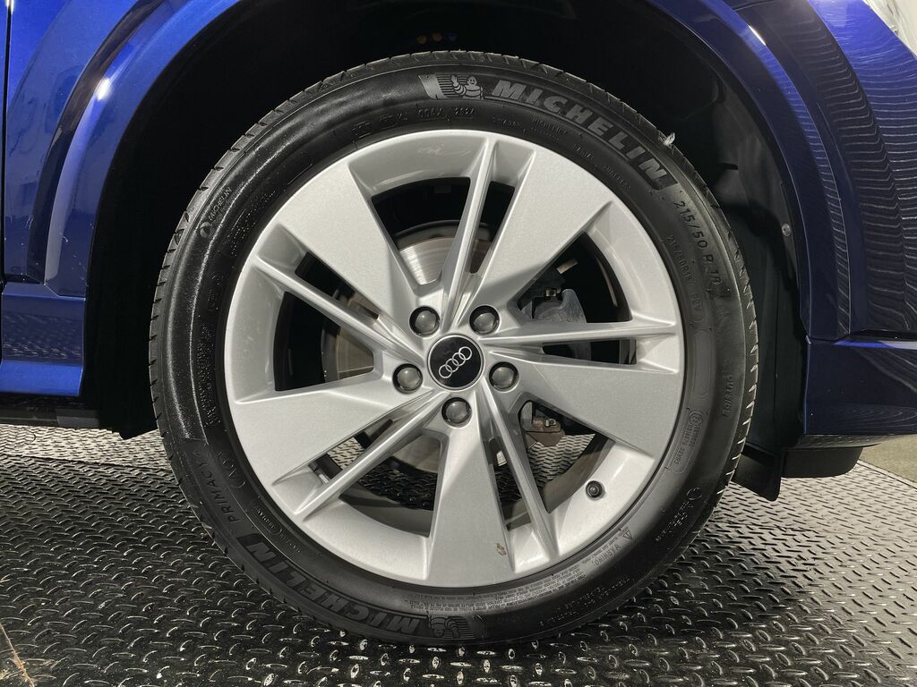 Audi Q2 Audi Q2 Sport 35 Tfsi 150 Ps S Tronic Grey #11