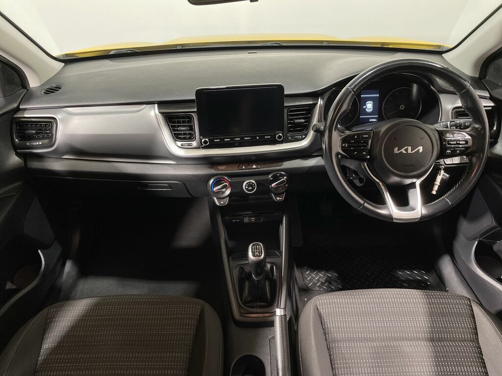 Kia Stonic 1.0T Gdi 99 2 Yellow #2