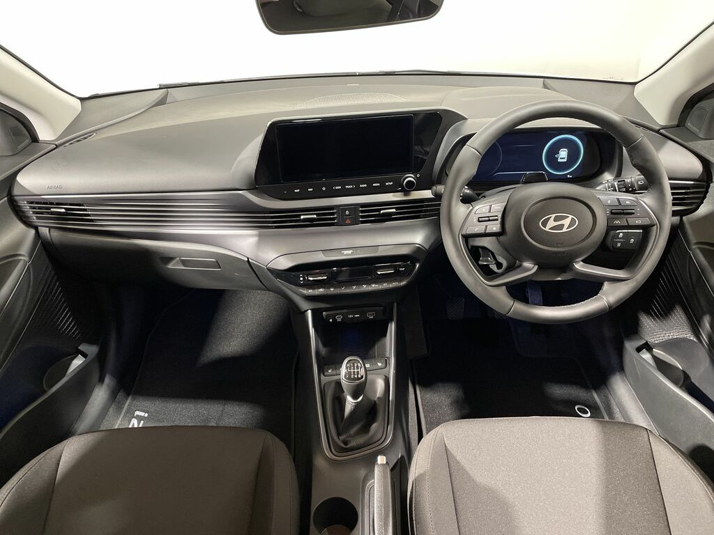 Hyundai I20 1.0T Gdi 90 Tech Line 52025 White #2