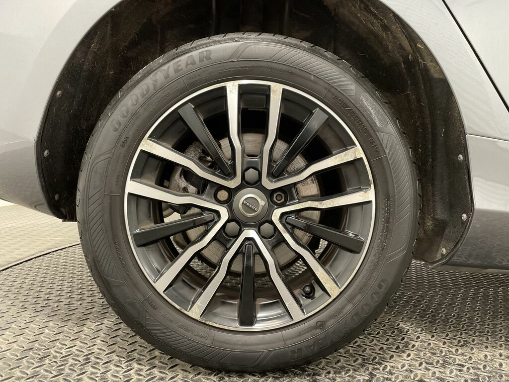 Volvo V40 T3 Momentum Rear Park Assist, Spare Wheel Silver #10
